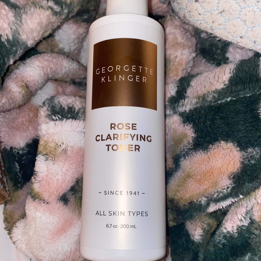 Rose clarifying toner